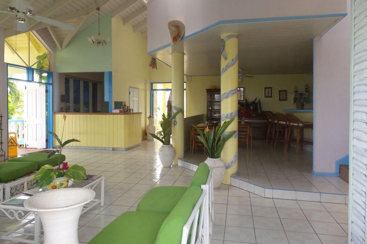 Anchorage Inn Dickenson Bay Buitenkant foto