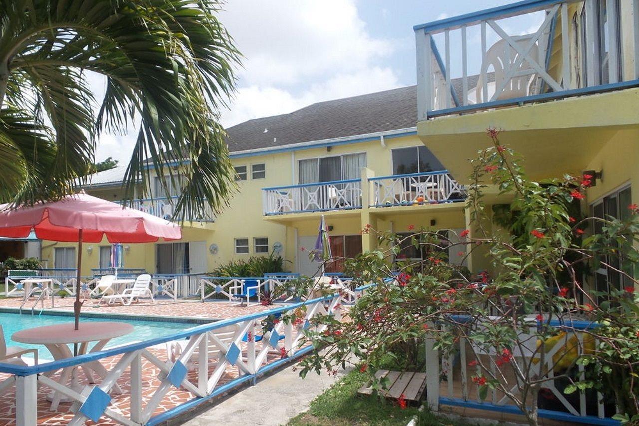 Anchorage Inn Dickenson Bay Buitenkant foto