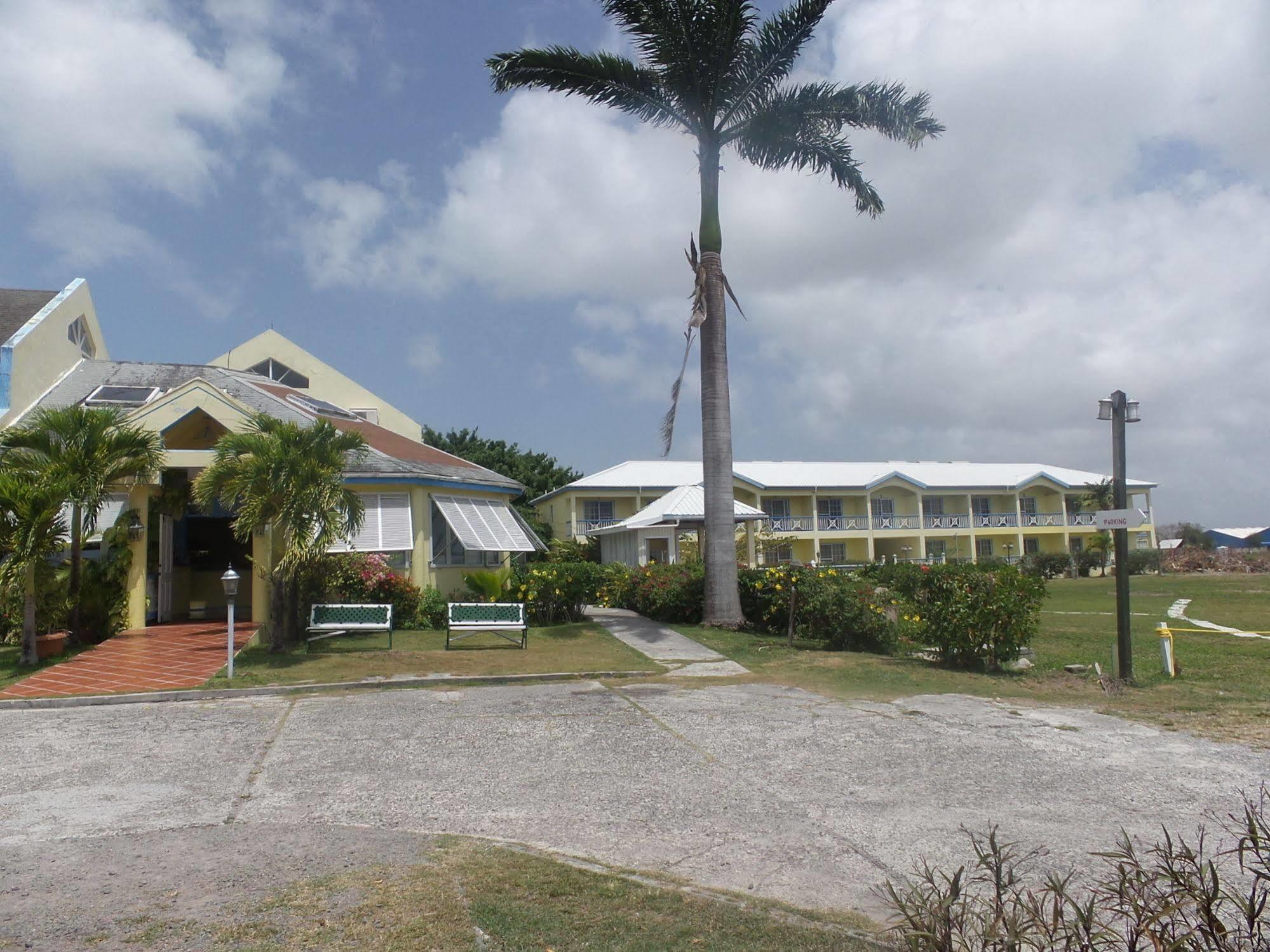 Anchorage Inn Dickenson Bay Buitenkant foto